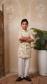 Moo & Bloom Kurta Set